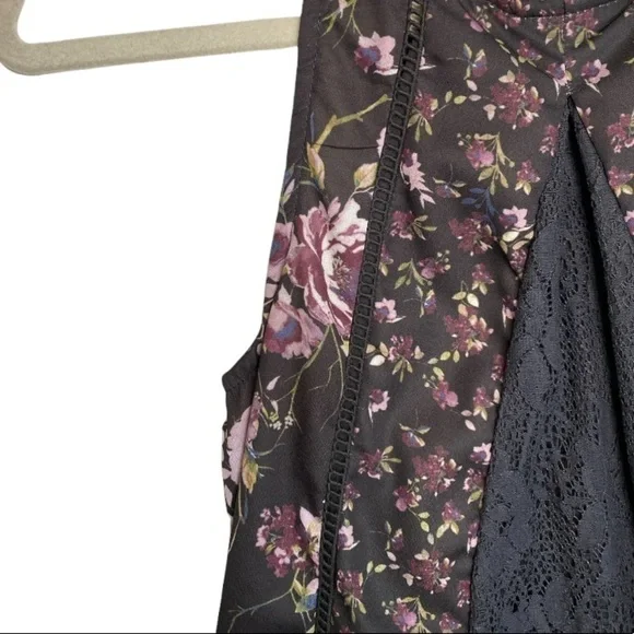 ANTHROPOLOGIE Hint of Mint Pattern Block Lace Sleeveless Blouse Size  Medium - Picture 3 of 5